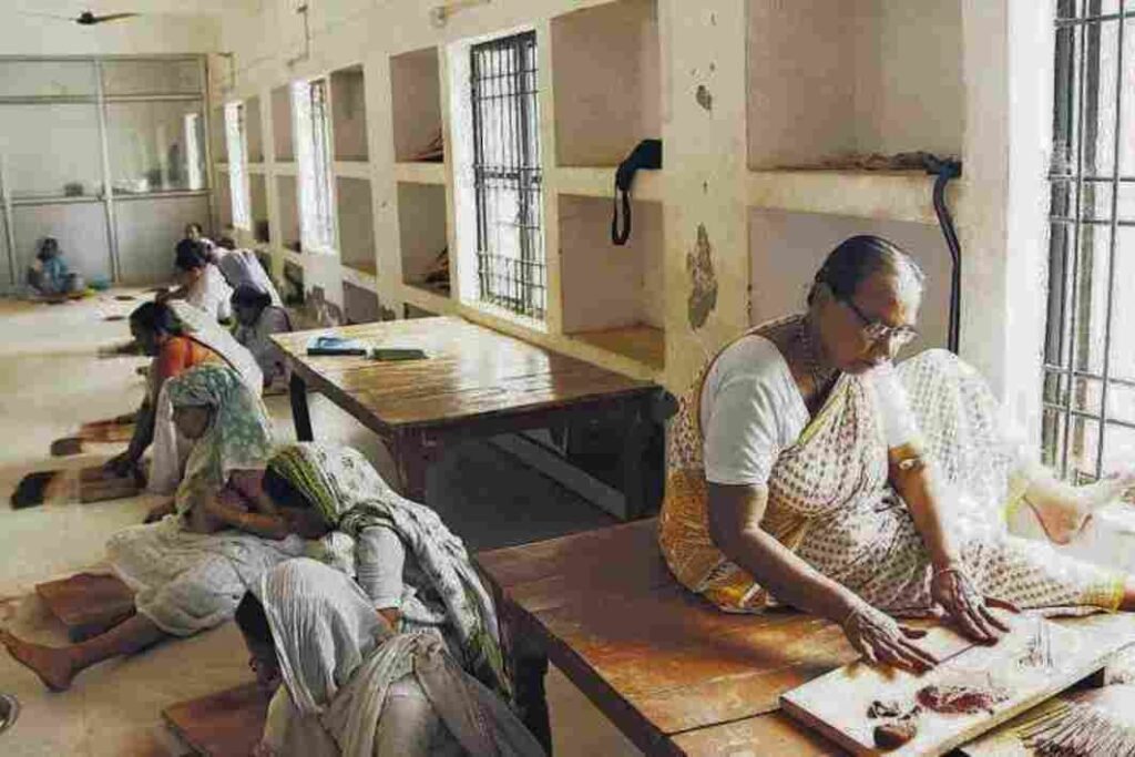 Local Ashrams and Bhajan Halls