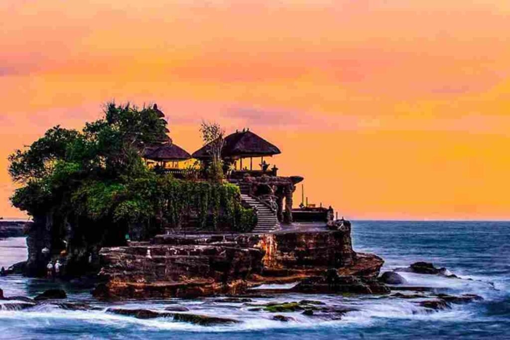 Tanah Lot Temple