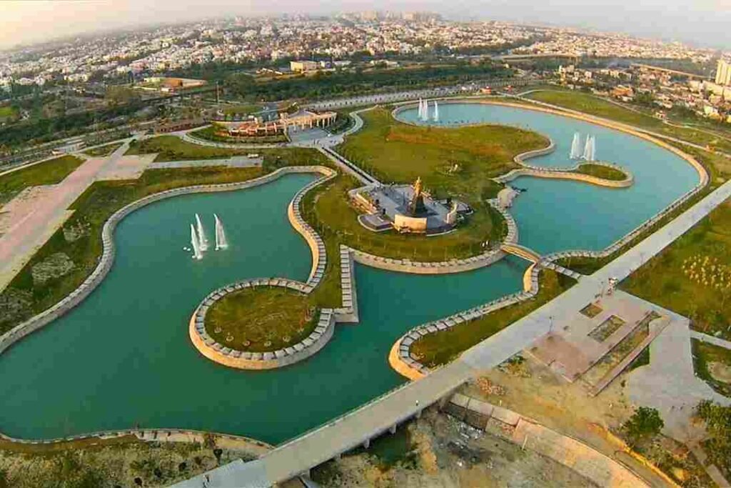 Janeshwar Mishra Park